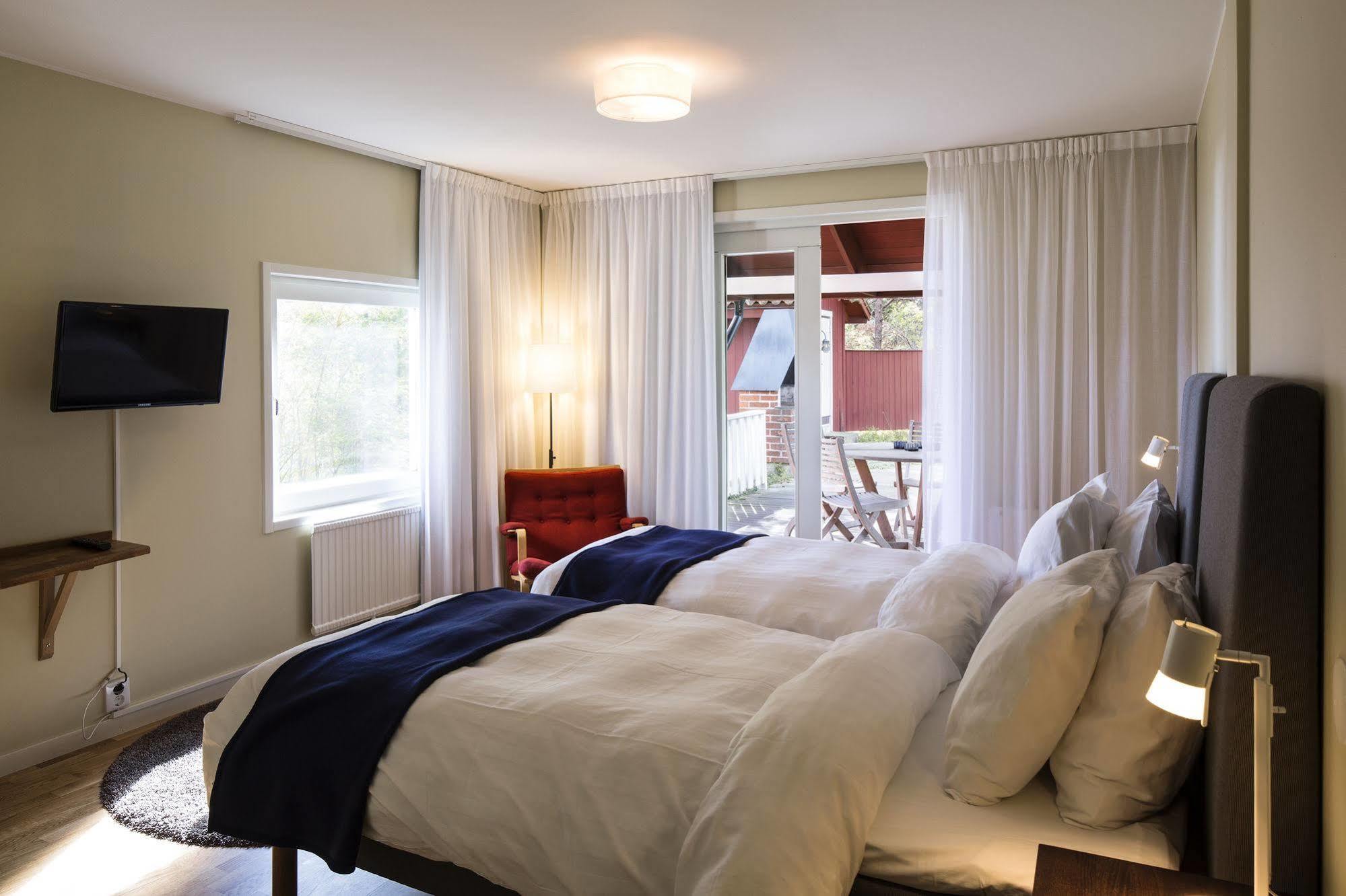 Djuroenaeset Hotell & Konferens Djurhamn Екстер'єр фото