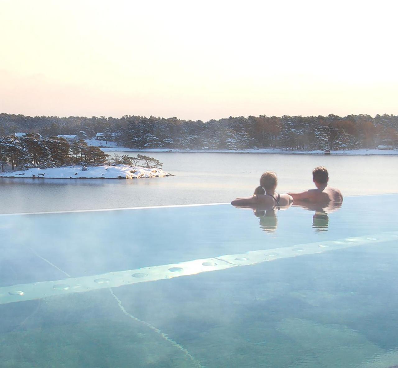 Djuroenaeset Hotell & Konferens Djurhamn Екстер'єр фото